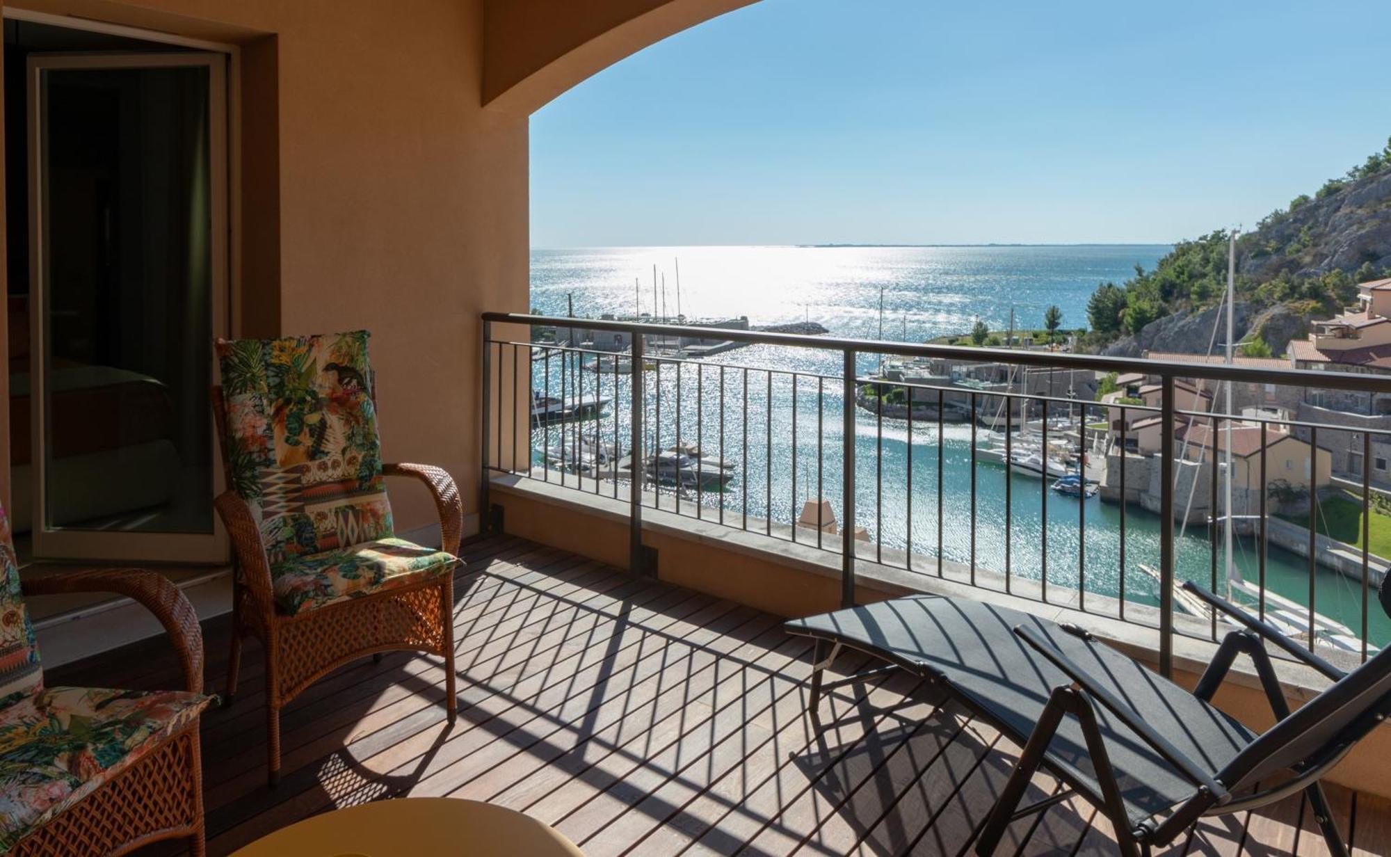 Portopiccolo Avolare Apartments In Borgo - Beach Included Sistiana Exterior foto